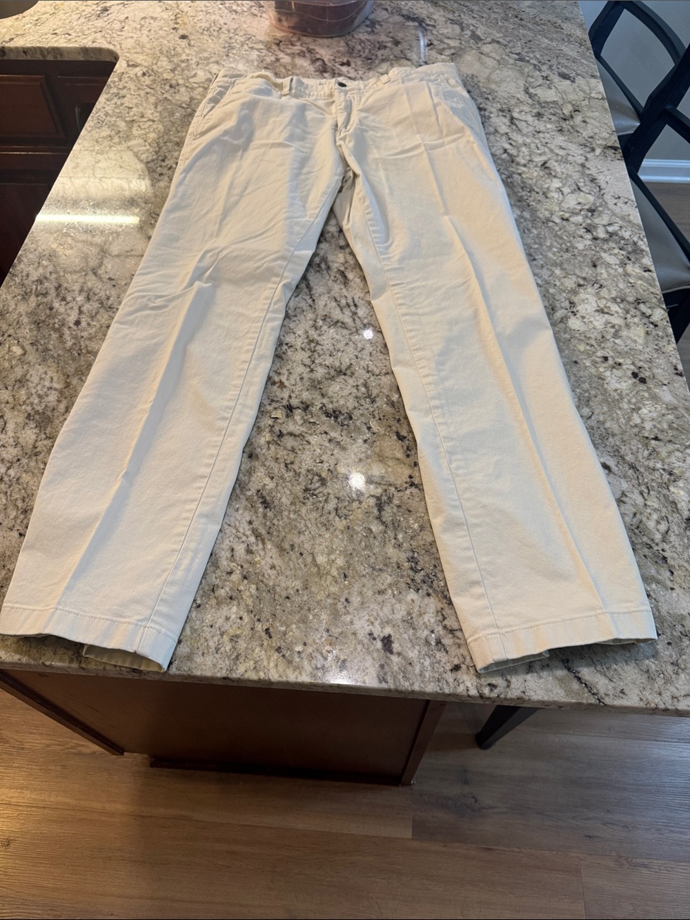 Duck Head Light Khaki Straight-Leg Chinos

BRAND NEW